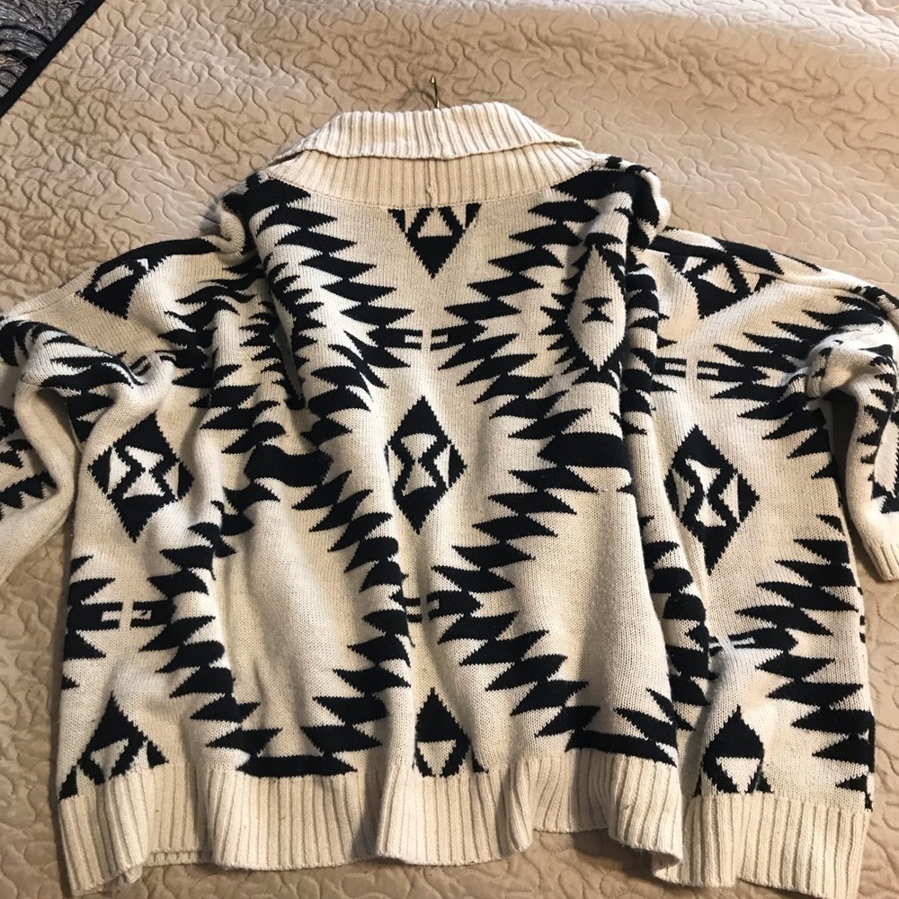 “LOVE CULTURE” Cardigan - Picture 4 of 10